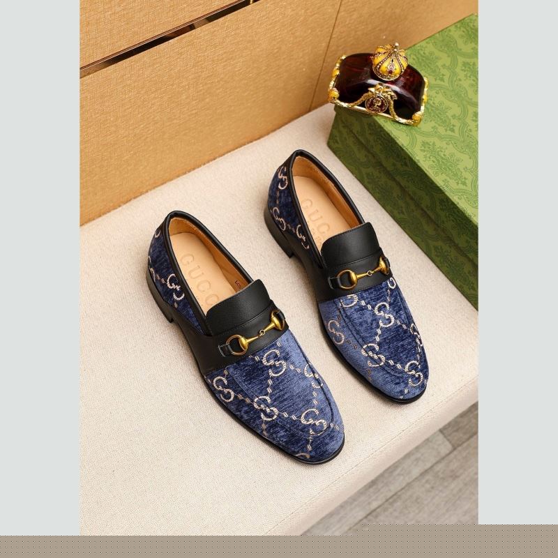 G*u*i leather shoes